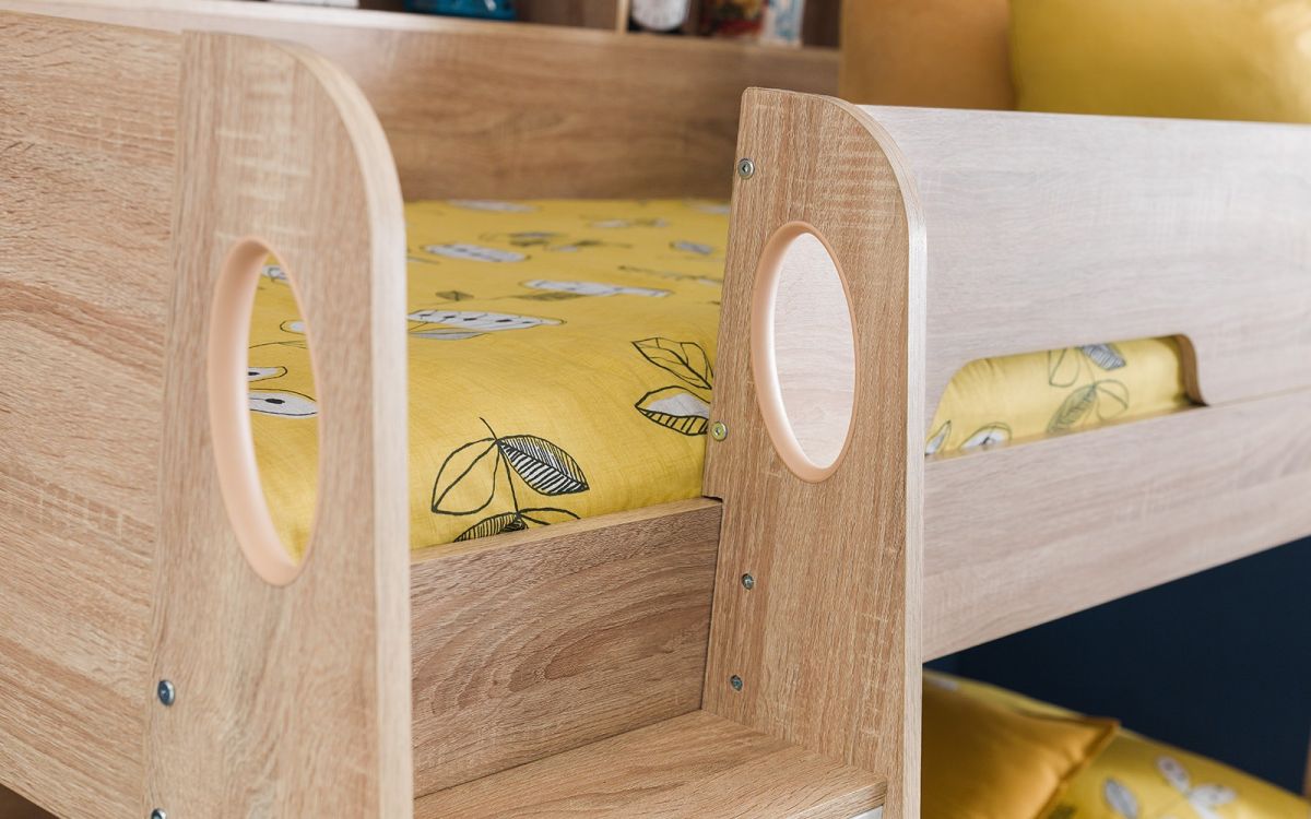 orion-bunk-bed-close-up-01