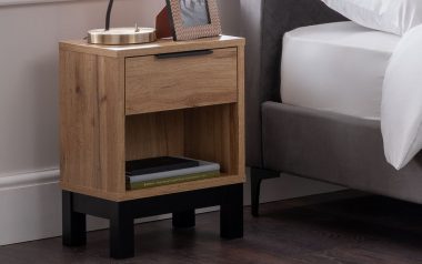 Barli Oak 1 Drawer Bedside