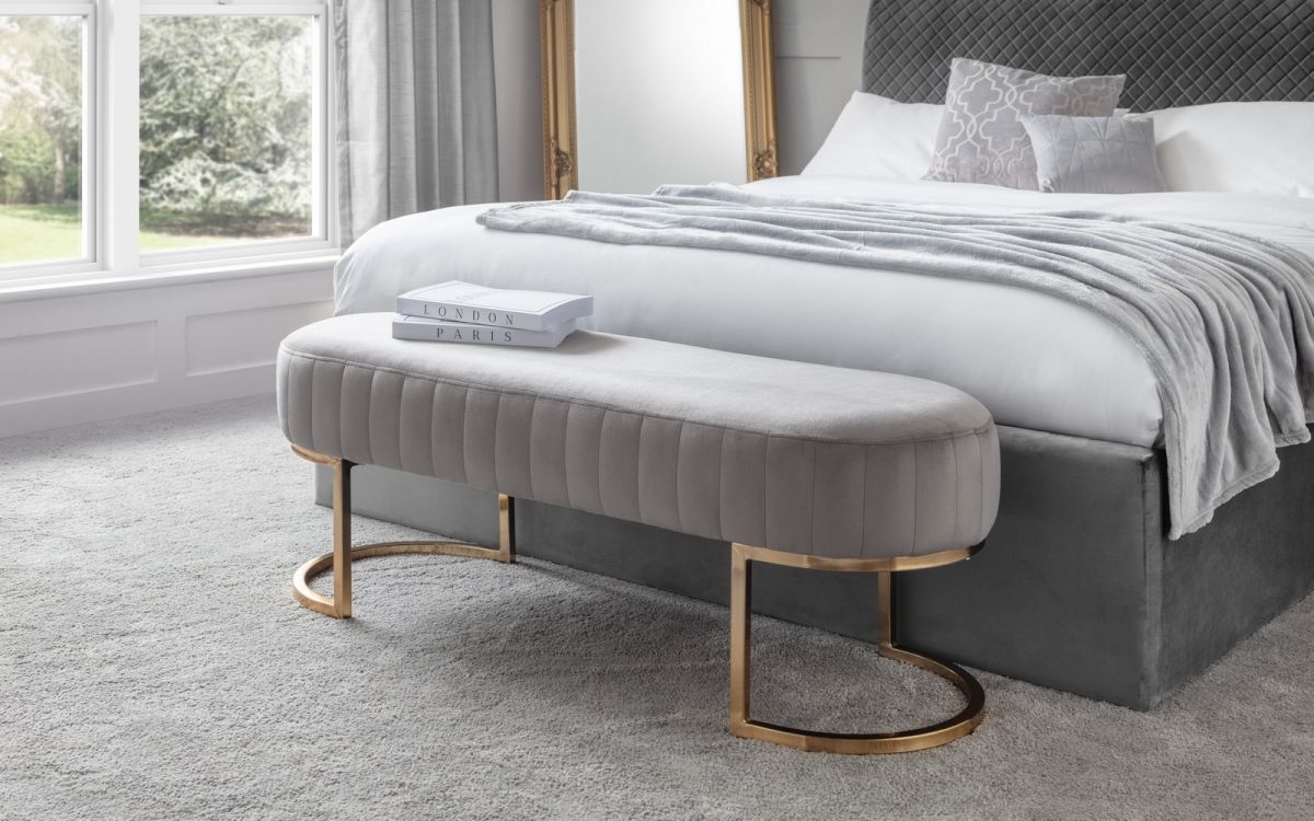 harrogate-bench-grey-bedroom-roomset